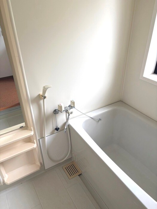 物件内観写真9　(バス／シャワールーム等)
