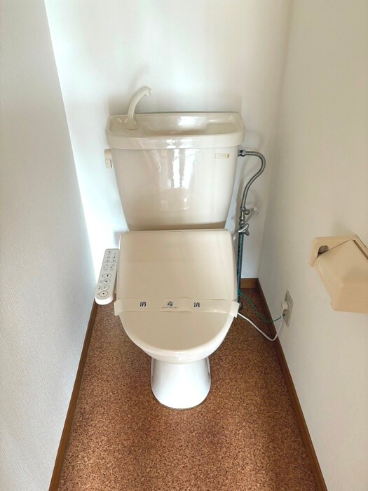 物件内観写真10　(トイレ)