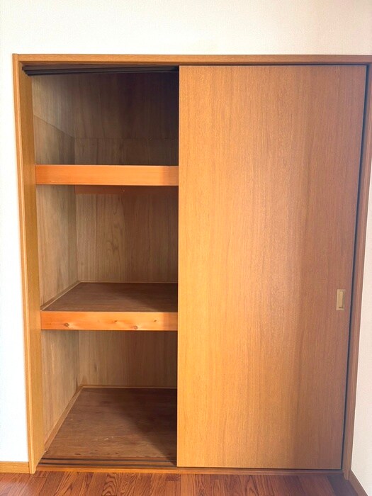 物件内観写真17　(収納)