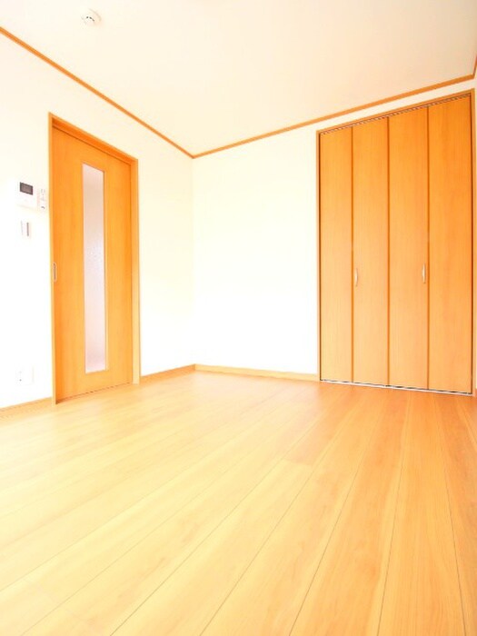 物件内観写真9　(内観写真)