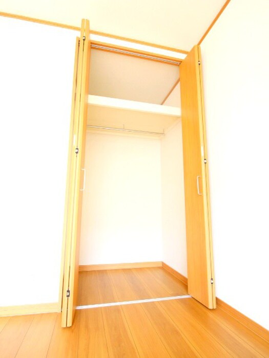 物件内観写真10　(収納)