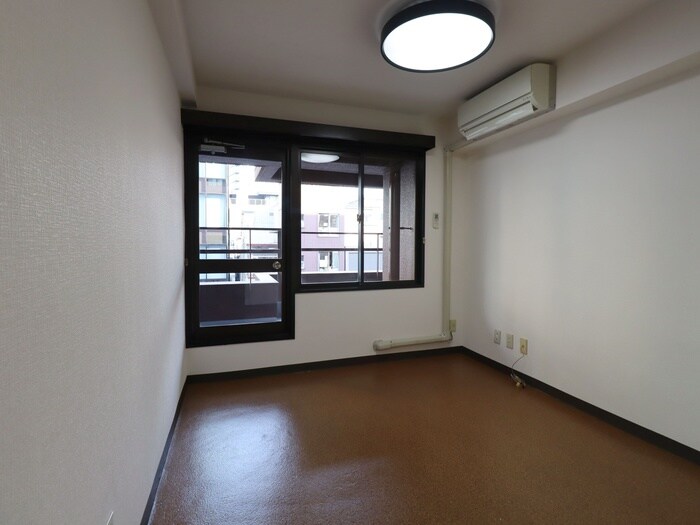 物件内観写真17　(居室)