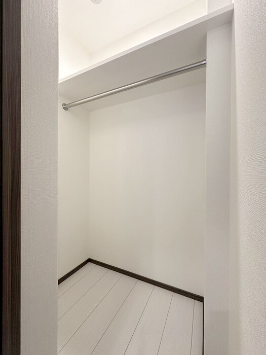 物件内観写真15　(収納)