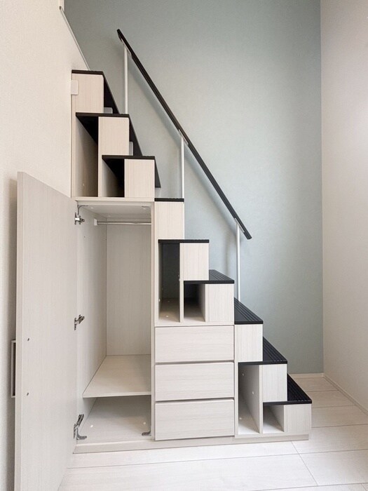 物件内観写真15　(収納)