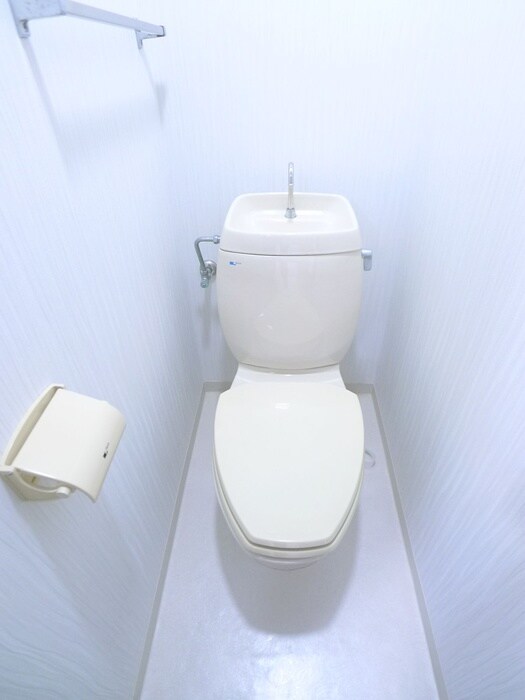 物件内観写真11　(トイレ)