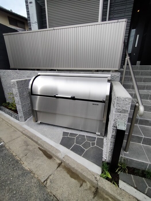 物件外観写真6　(建物設備)