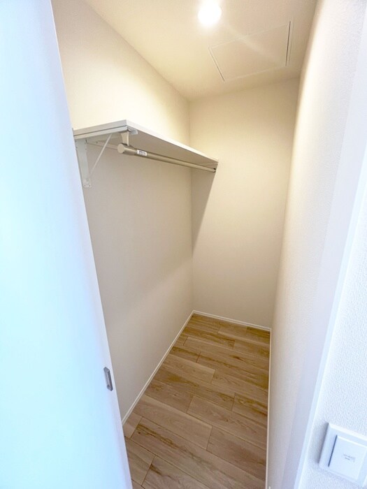 物件内観写真16　(収納)