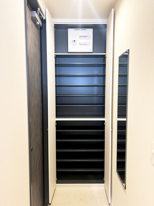 物件内観写真17　(靴箱)