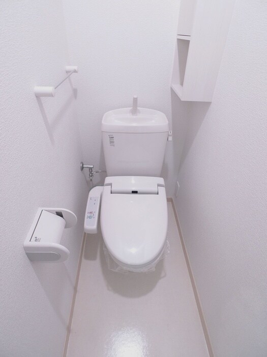 物件内観写真15　(トイレ)