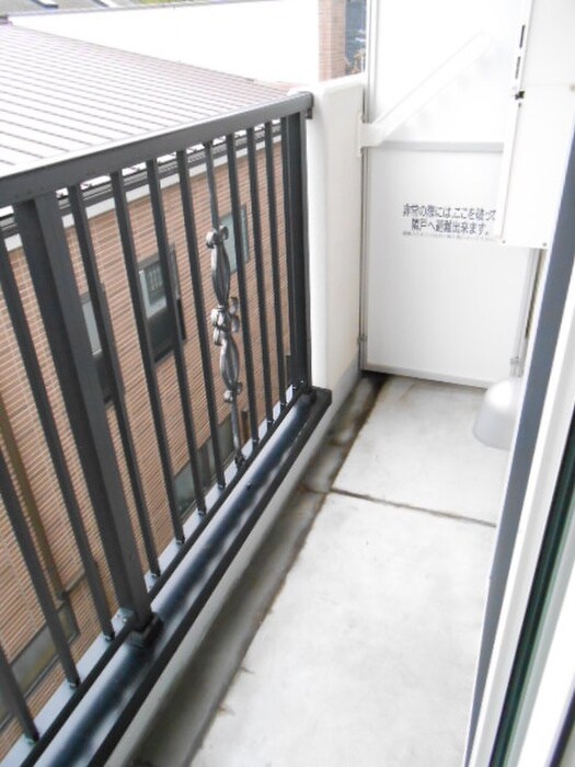 物件内観写真16　(ベランダ・バルコニー)