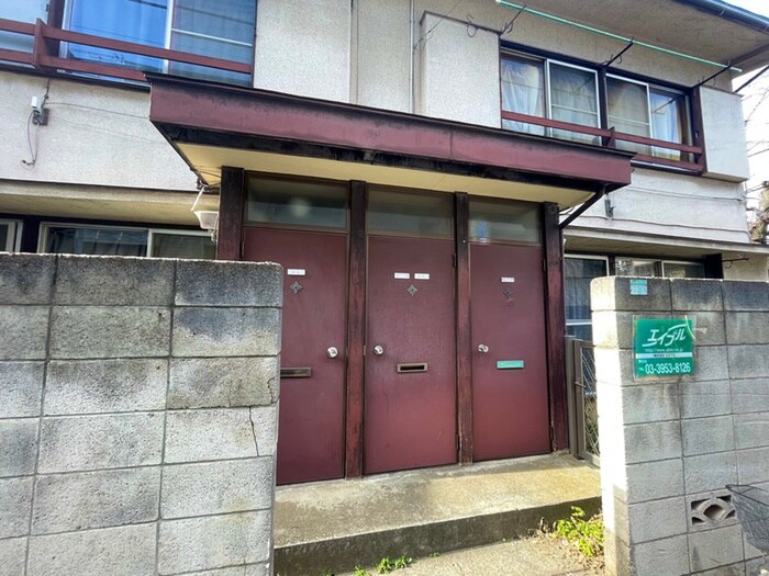 山田荘のエントランス部分