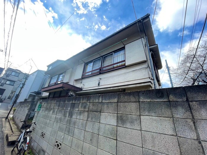 山田荘の外観写真