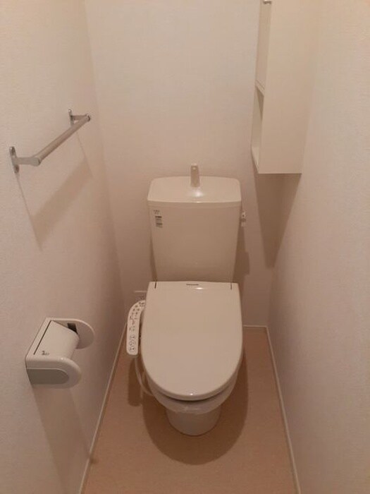 物件内観写真7　(トイレ)