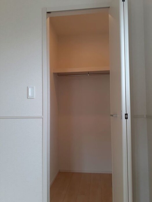 物件内観写真9　(収納)