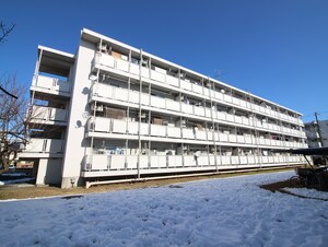 ビレッジハウス郷地１号棟外観写真