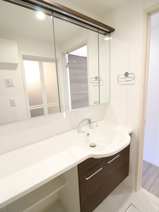 物件内観写真14　(洗面)