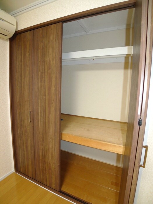 物件内観写真13　(収納)