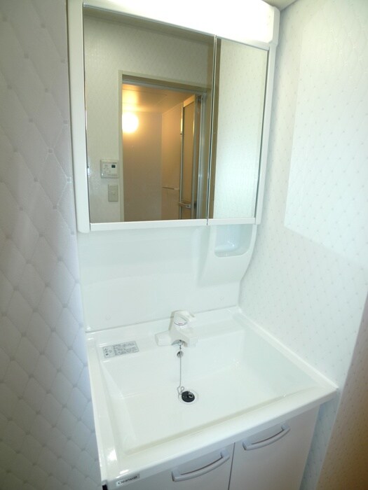 物件内観写真15　(洗面)