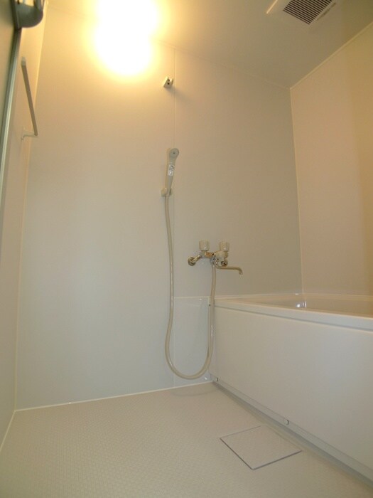 物件内観写真16　(バス／シャワールーム等)