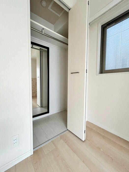 物件内観写真11　(居室)