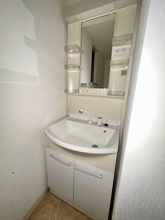 物件内観写真13　(洗面)