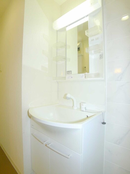 物件内観写真13　(洗面)