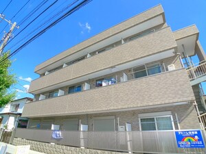 アト－レ芝塚原外観写真