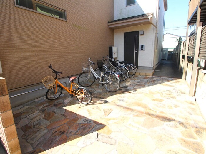 物件外観写真6　(周辺環境)