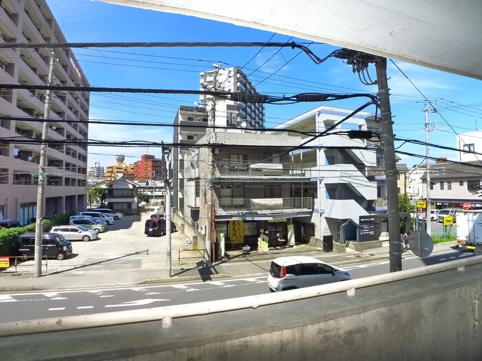 物件内観写真22　(室内からの展望)