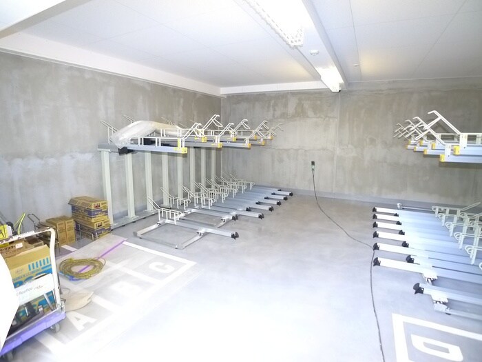 物件外観写真5　(駐輪場)