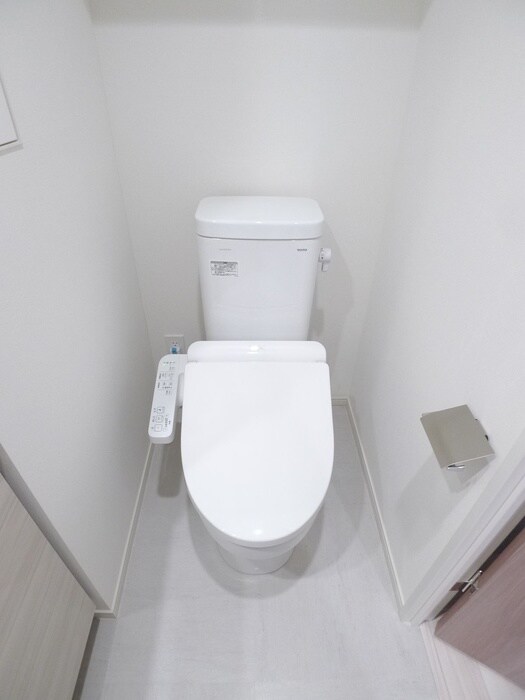 物件内観写真14　(トイレ)