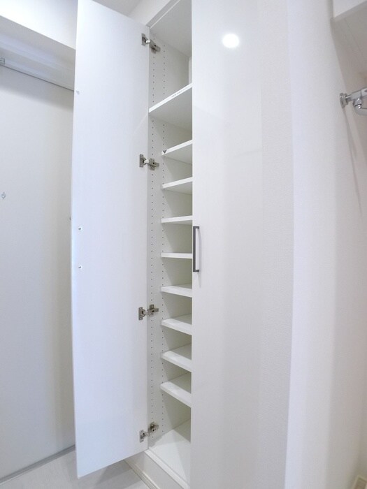 物件内観写真17　(靴箱)