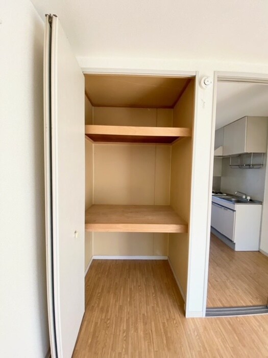 物件内観写真14　(収納)