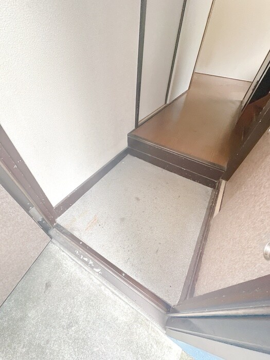 物件内観写真20　(玄関)
