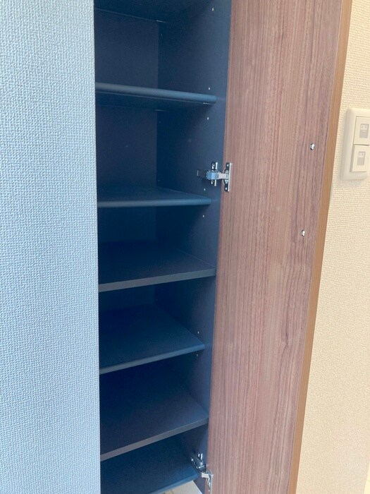 物件内観写真17　(靴箱)