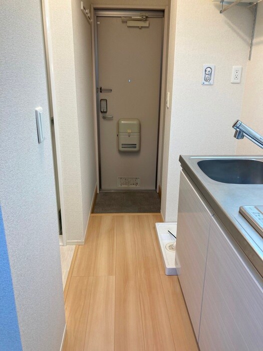 物件内観写真20　(室内からの展望)