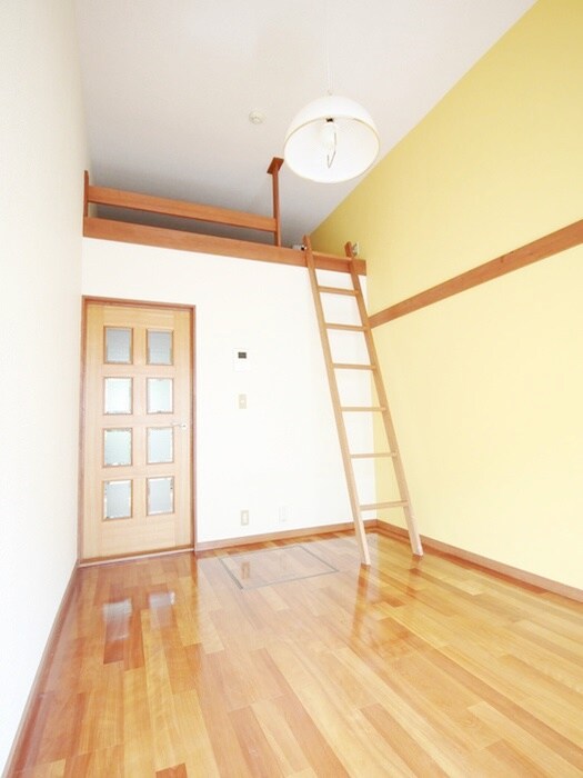 物件内観写真5　(居室)