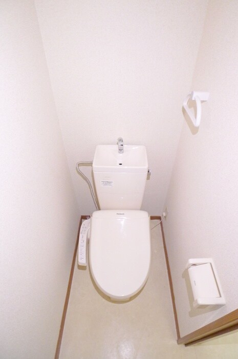 物件内観写真13　(トイレ)