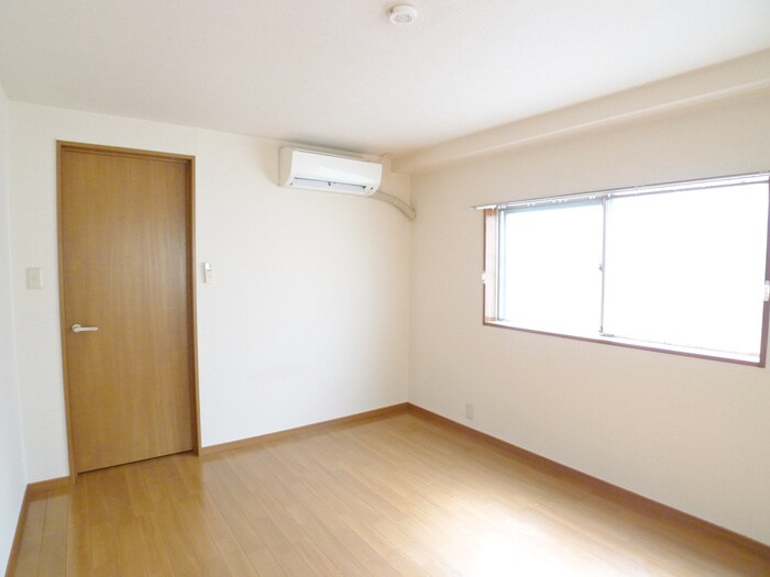 物件内観写真16　(内観写真)