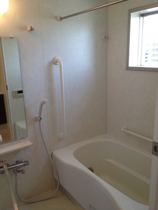物件内観写真9　(バス／シャワールーム等)