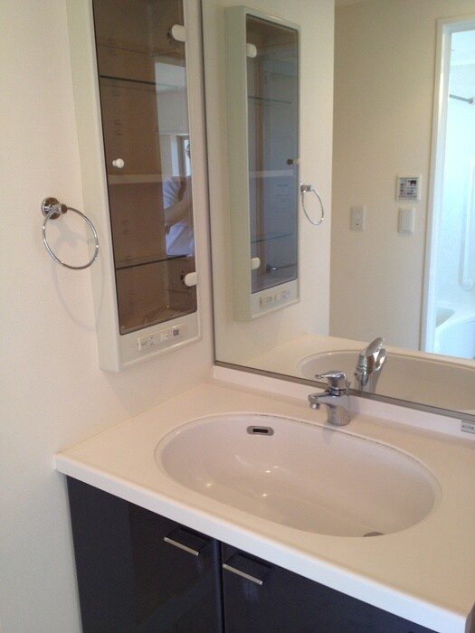 物件内観写真14　(洗面)