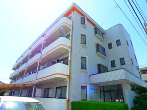 マロンローズ北上尾外観写真