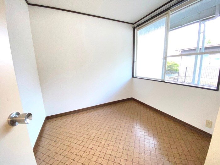 物件内観写真17　(居室)