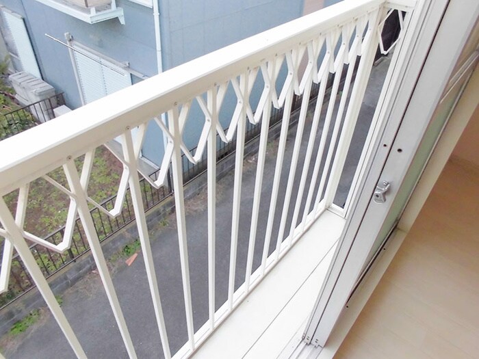 物件内観写真11　(ベランダ・バルコニー)