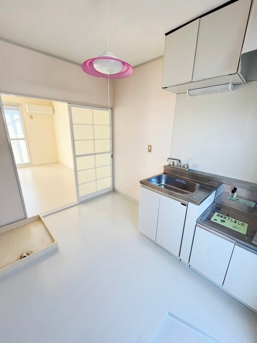 物件内観写真13　(居室)