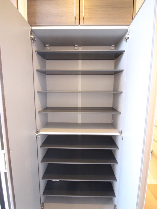 物件内観写真14　(靴箱)