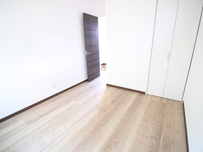 物件内観写真17　(居室)