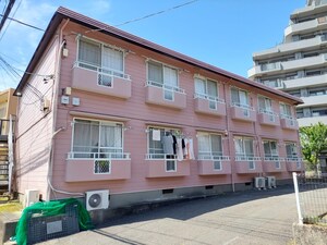 ハイツ御滝A外観写真