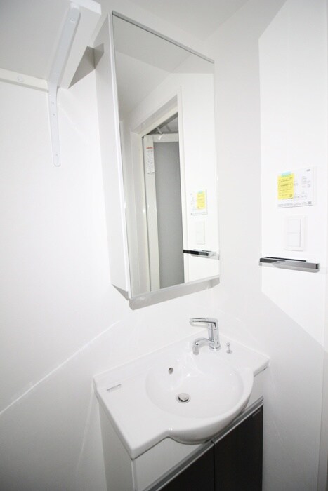 物件内観写真11　(洗面)