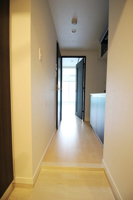 物件内観写真13　(玄関)